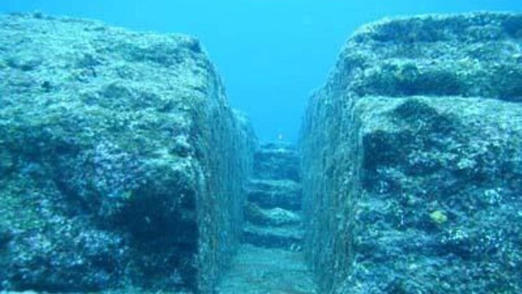 Heboh! Monumen Yonaguni Jepang Disebut Atlantis dan Dikomentari Ilmuwan Terkenal!