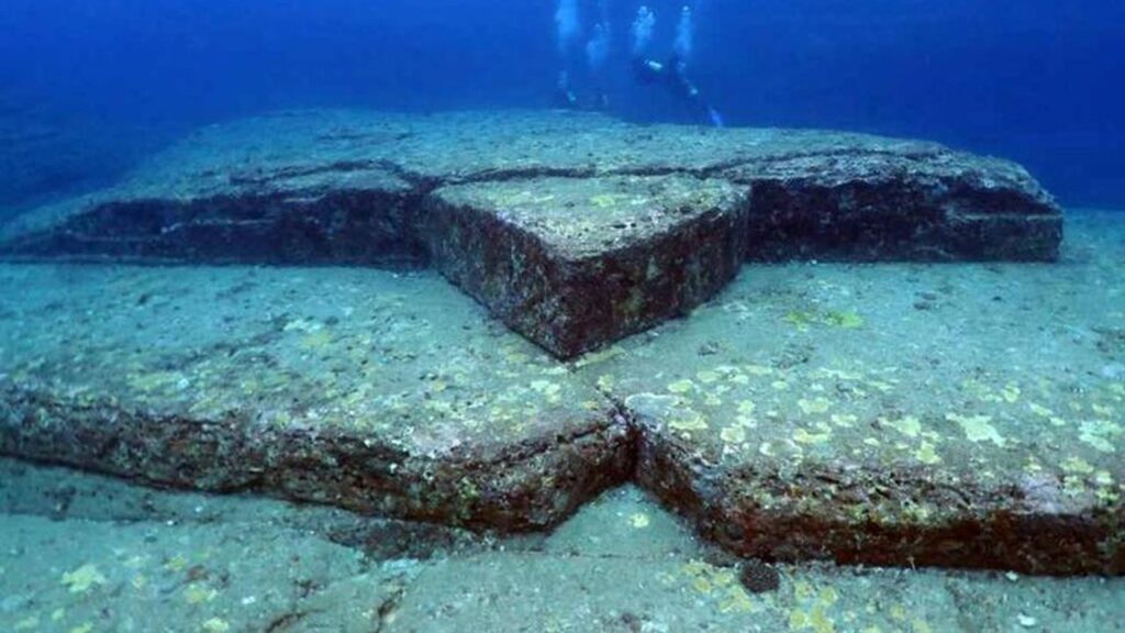 Monumen Yonaguni