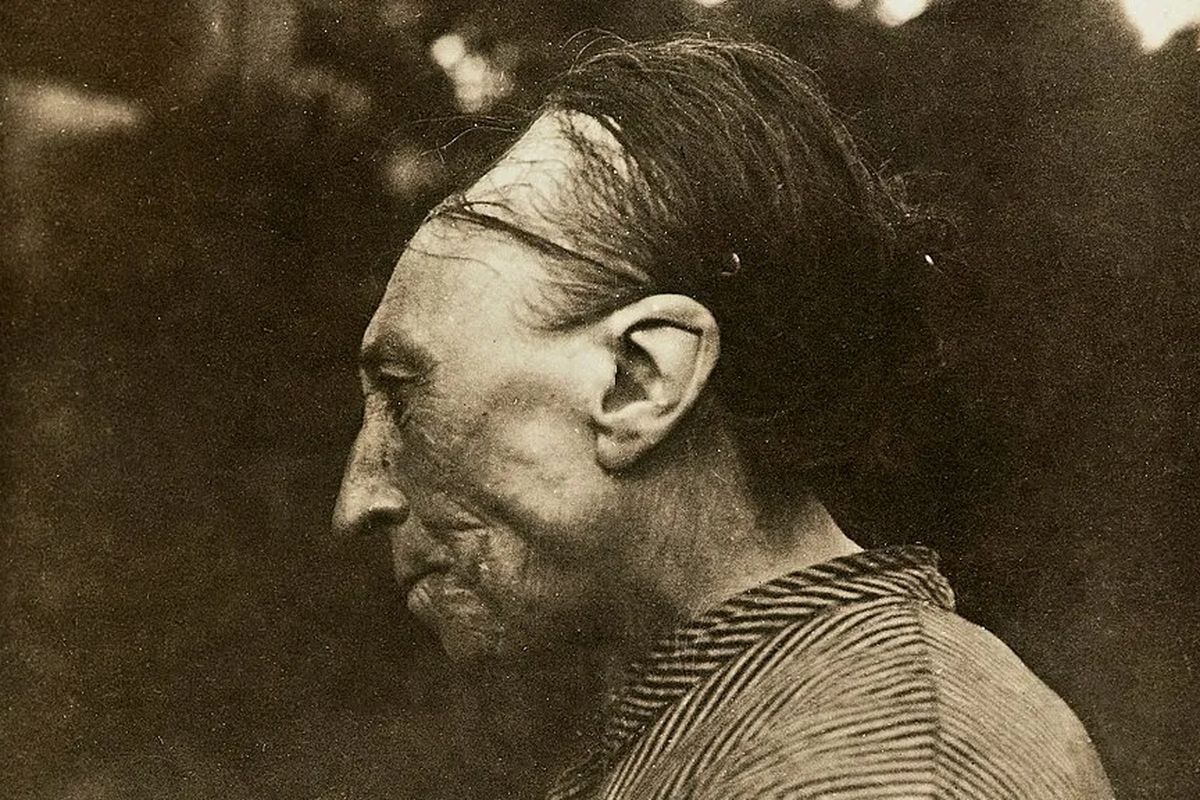 Tengkorak Panjang
