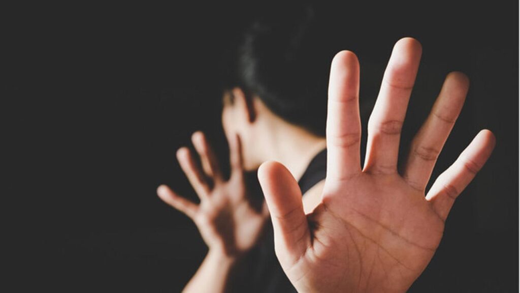 Kepercayaan Dikhianati: Guru Besar Unpad Diduga Lecehkan Mahasiswi, Karier Hancur Seketika